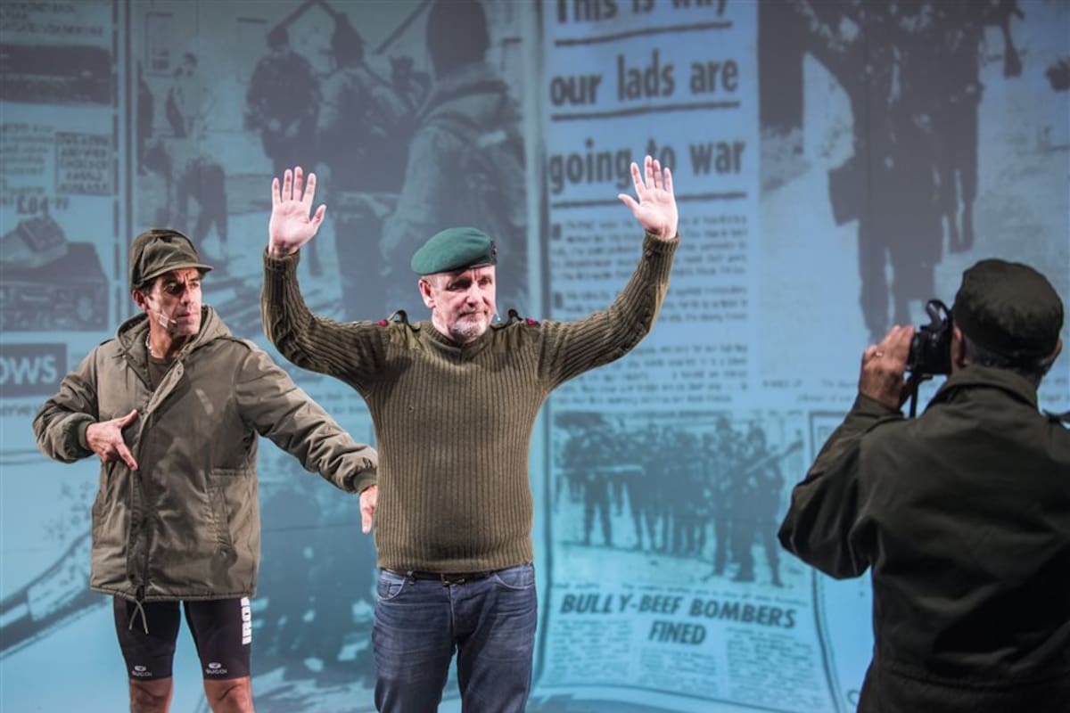 Campo minado, de Lola Arias