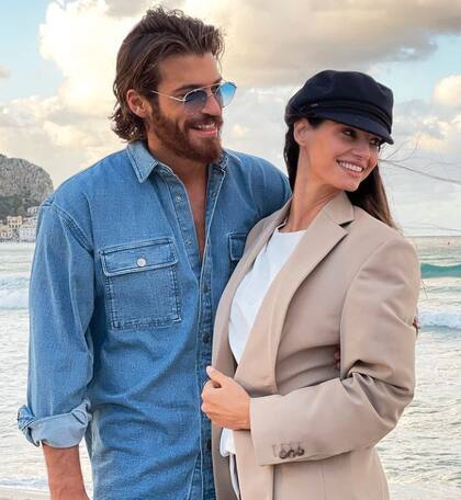 Can junto a su novia, la modelo y actriz italiana Francesca Chillemi.