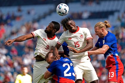 Canadá a un paso: buscarán cerrar su clasificación el martes 19 de noviembre tras ganar 1-0 en la ida ante Surinam.