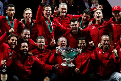 Canadá, campeón en Málaga; consigue la Copa Davis por primera vez en su historia