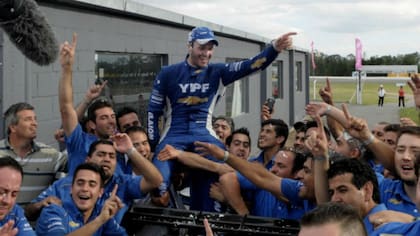 Canapino festejó el triunfo en Córdoba