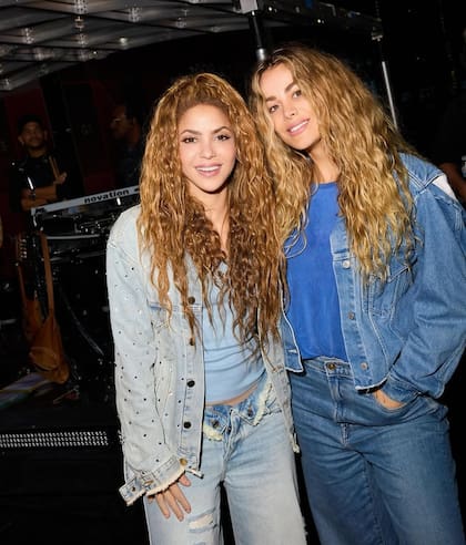 Candela Márquez posó con Shakira y su gran parecido causó furor entre los usuarios de Instagram
