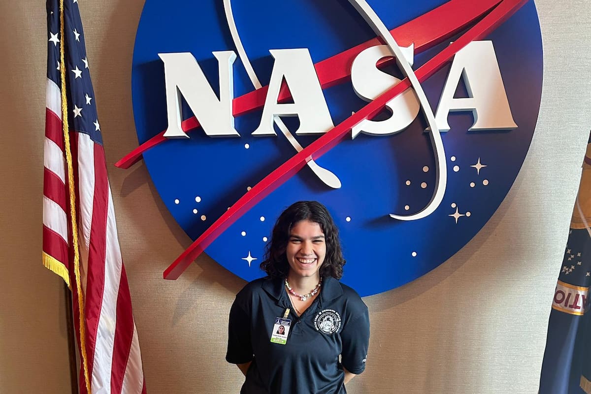 Candela Solis Zampini tiene 22 años, estudia en el Florida Institute of Technology y sueña con ser la primera astronauta argentina