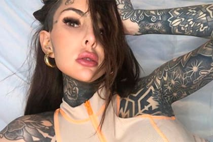 Candelaria Tinelli estalló en las redes ante la acusación de ser "de plástico"