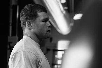 Canelo Álvarez queda fuera del Top 10 de los mejores boxeadores libra por libra del mundo (Facebook/@canelo)