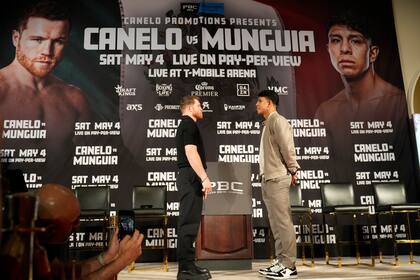 'Canelo' Álvarez y Jaime Munguía se enfrentan en la medianoche de este sábado en Las Vegas