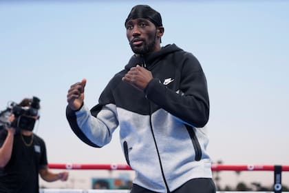 Canelo Álvarez y Terence Crawford pelearán en Las Vegas por el título unificado de peso supermediano