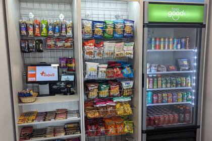 Cantaloupe, Inc. (NASDAQ: CTLP), una empresa de pagos digitales y servicios de software que ofrece soluciones tecnológicas integrales para el comercio de autoservicio, está ampliando su presencia en América Latina con su tecnología de autoservicio y software de gestión para micromercados. Uno de los clientes de Cantaloupe en la región es Feel Good Market, con sede en Ciudad de Panamá (Panamá), que fue el primero en introducir la tecnología para micromercados de Cantaloupe en el país. La rotunda aceptación del concepto de micromercado por parte de los consumidores locales y el crecimiento de Feel Good Market suponen una transformación apasionante para el panorama del comercio minorista de autoservicio en América Latina. (Photo: Business Wire)