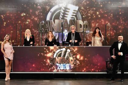 Cantando 2020: con distanciamiento social y tribuna virtual, comenzó el certamen de famosos de eltrece