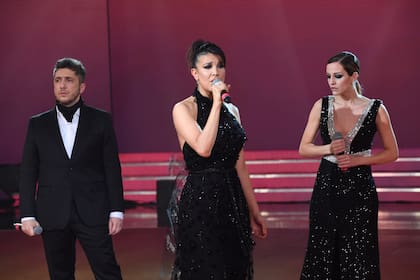 Cantando 2020: el tenso reencuentro entre Andrea Rincón y Moria Casán