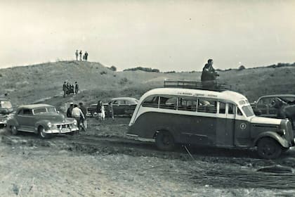 Caos de tránsito en el Pinamar de fines de los '40