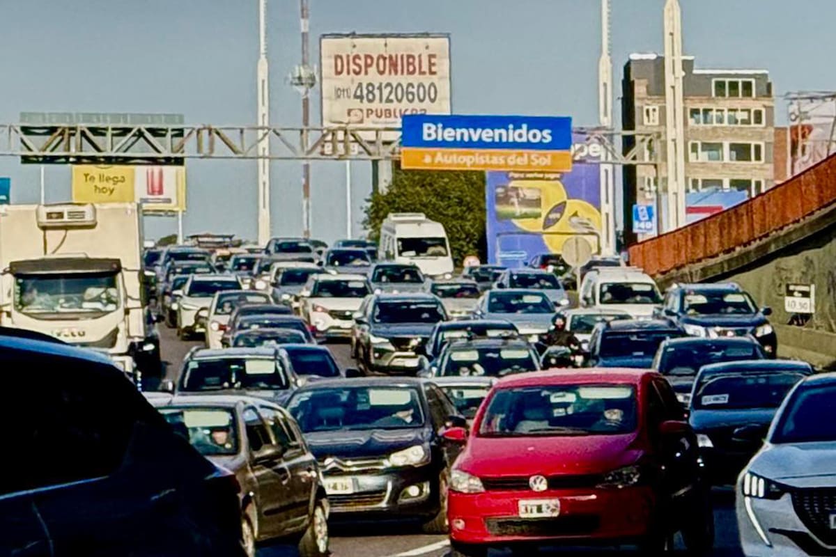 Caos de tránsito en Lugones y General Paz
