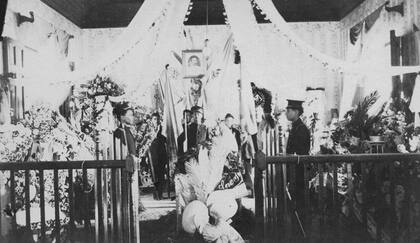 Capilla ardiente para Rubén Darío en León (Nicaragua), el 6 de febrero de 1916