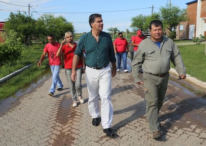 Capitanich y Emerenciano Sena, en una de las tantas recorridas juntos