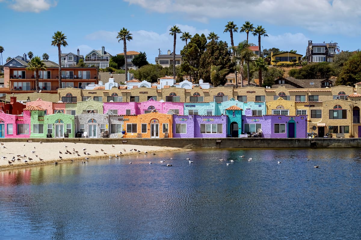 Capitola; California; Propiedades