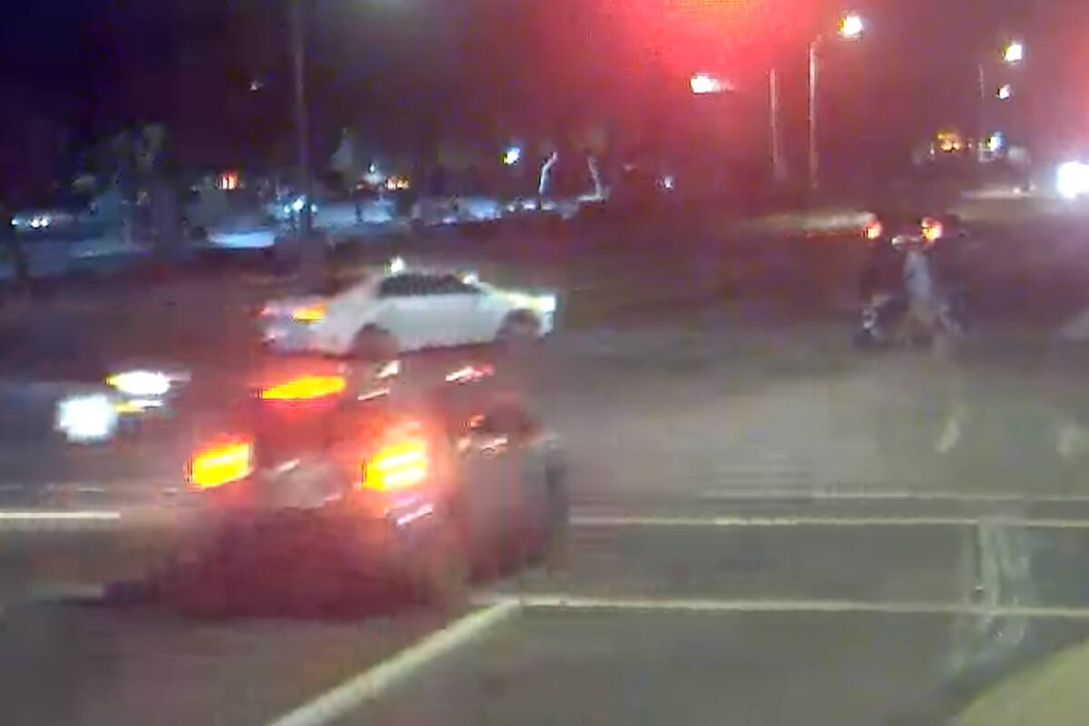 Captura de la cámara de seguridad, instantes antes del impacto.