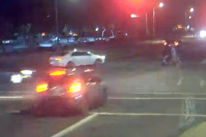 Captura de la cámara de seguridad, instantes antes del impacto.