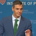 Las incómodas preguntas que enfrentó Pedro Sánchez durante una conferencia en Harvard