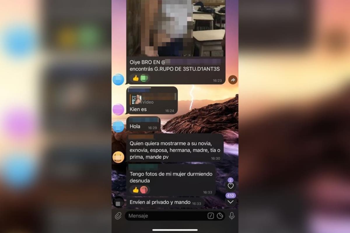 Captura de un chat en el que se ofrecen y comparten imágenes íntimas sin el consentimiento de las mujeres que aparecen en esas fotos