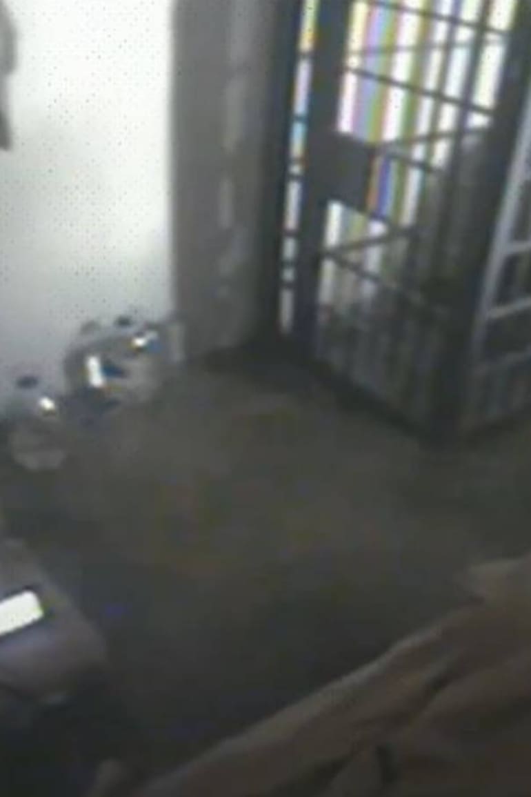 Captura de video de seguridad en el momento previo a la fuga del Chapo Guzmán de la prisión de El Altiplano