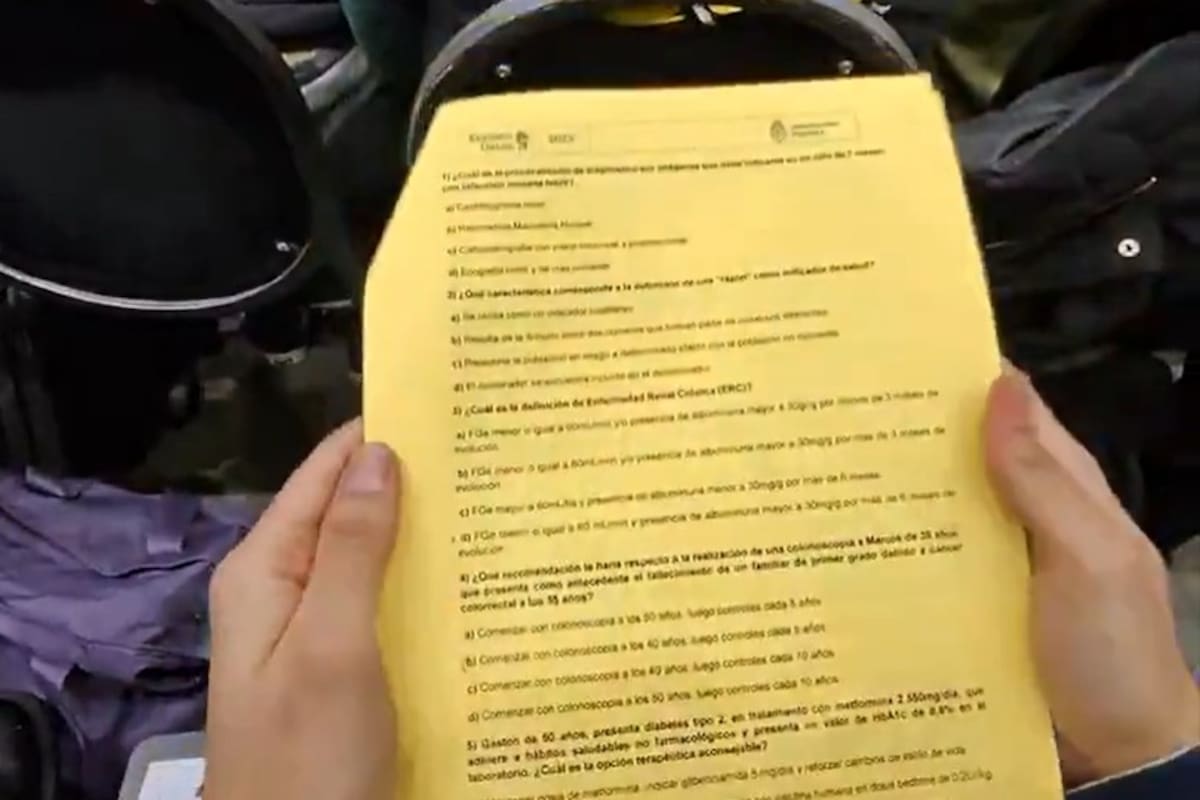 Captura del video que grabó un médico en el examen único de residencias médicas