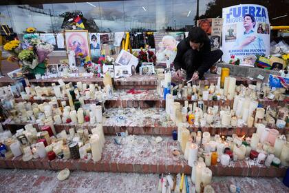 Capturan a cuarto implicado en ataque contra precandidato colombiano Uribe Turbay, baleado en mitin