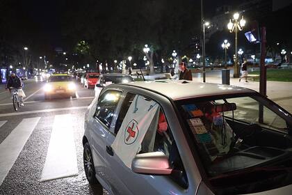 Caravana de los médicos hacia el Congreso