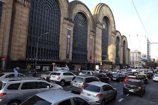 Cerrarán parte del Abasto para jugar a la escondida y repartir premios en dólares