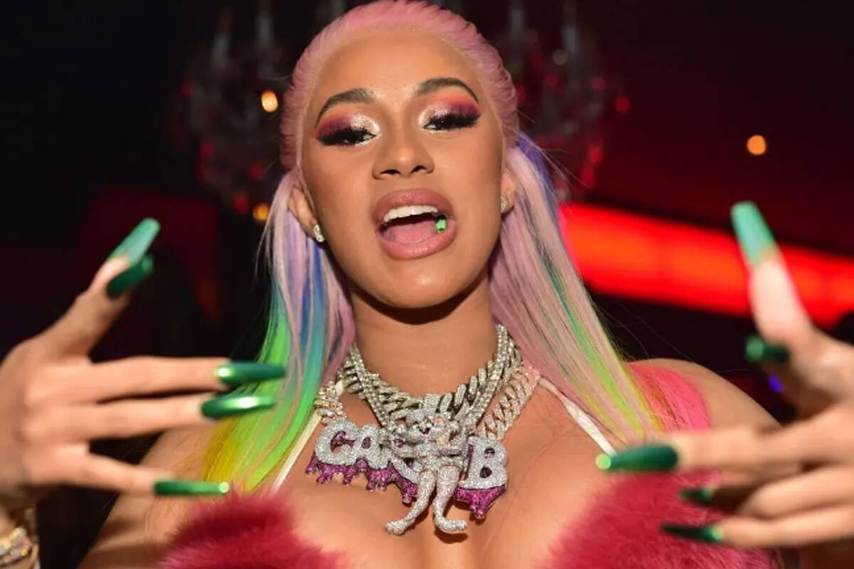 Cardi B y un duro pasado