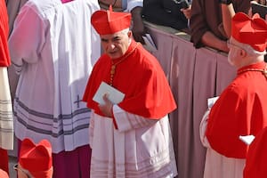 Cardinal Peter Turkson; la muerte del papa Francisco; pope Francis; Mundo; Vaticano; velorio del papa Francisco; Cardinal Giuseppe Becciu