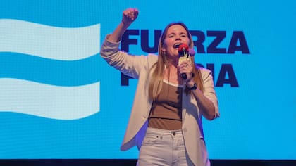 Caren Tepp, la primera candidata a diputada nacional de Fuerza Patria en Santa Fe