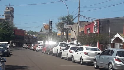 Carga de nafta de brasileños, paraguayos y uruguayos en el país