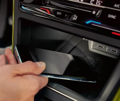 Cargador inalámbrico del Volkswagen Nivus Highline