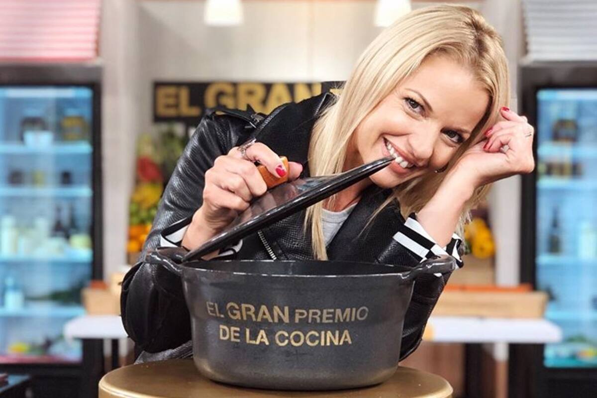 Carina Zampini es la conductora de este reality que tiene a todo el país fanatizado.