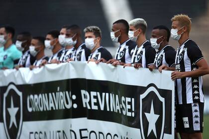 Carioca Championship - Botafogo v Bangu - Nilton Santos Stadium, Rio de Janeiro, Brazil