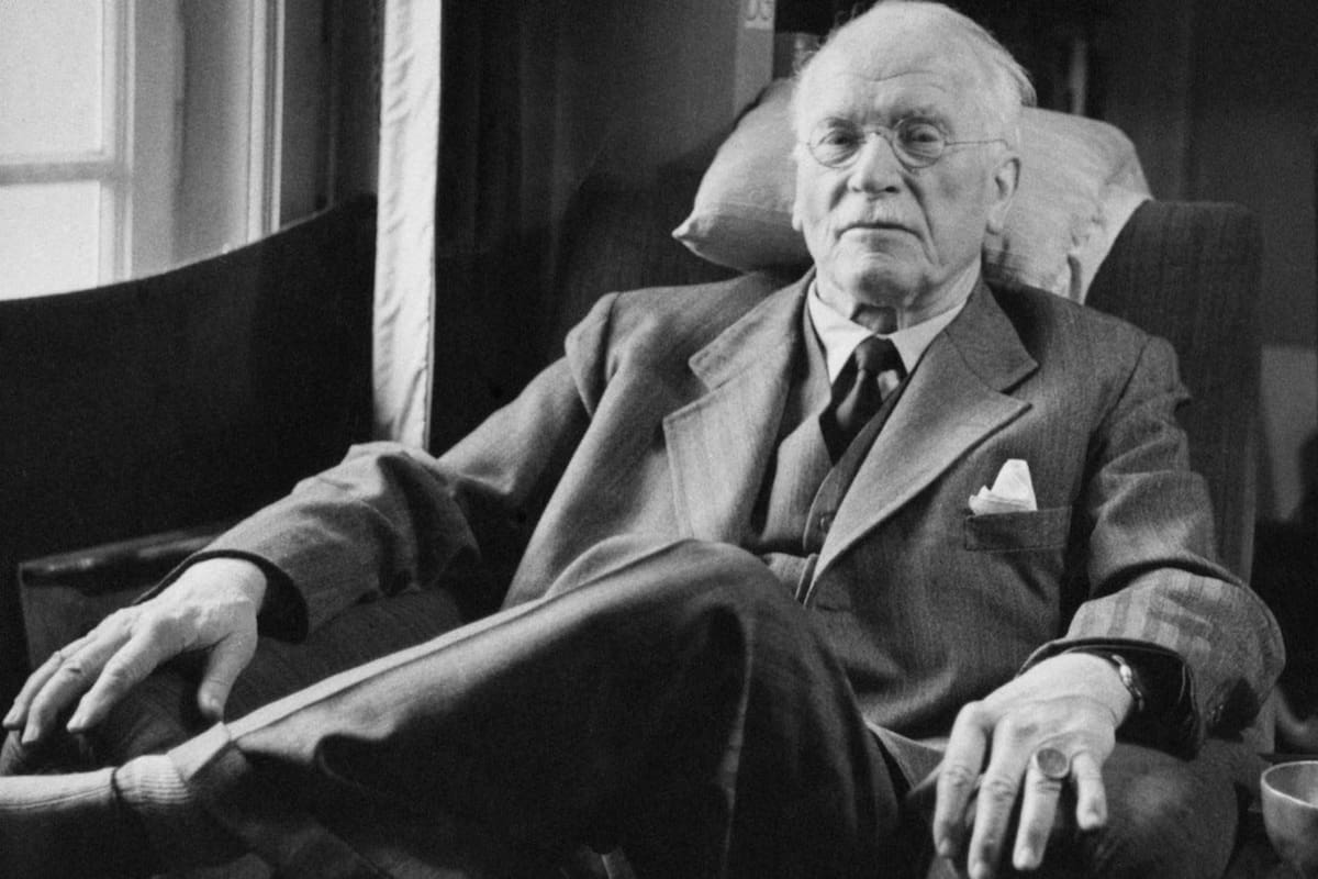 Carl Jung, el padre de la psicología analític