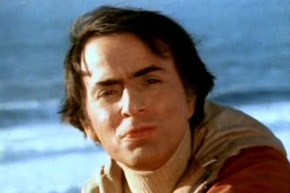 Carl Sagan astrónomo nacido en los Estados Unidos en 1934