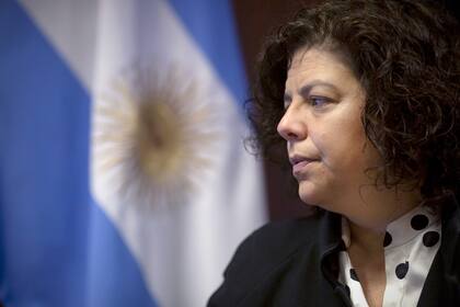 Carla Vizzotti, secretaria de Acceso a la Salud, fue enviada a Rusia a negociar los términos del contrato
