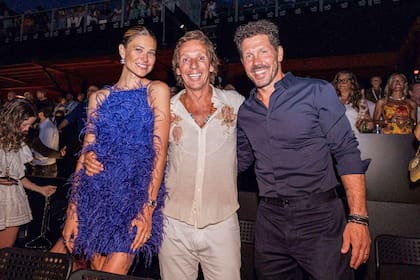 Carla Pereyra, Alejandro Gravier y Cholo Simeone, a pura sonrisa