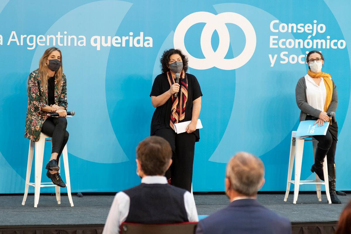 Carla Vizzotti en un evento hoy.