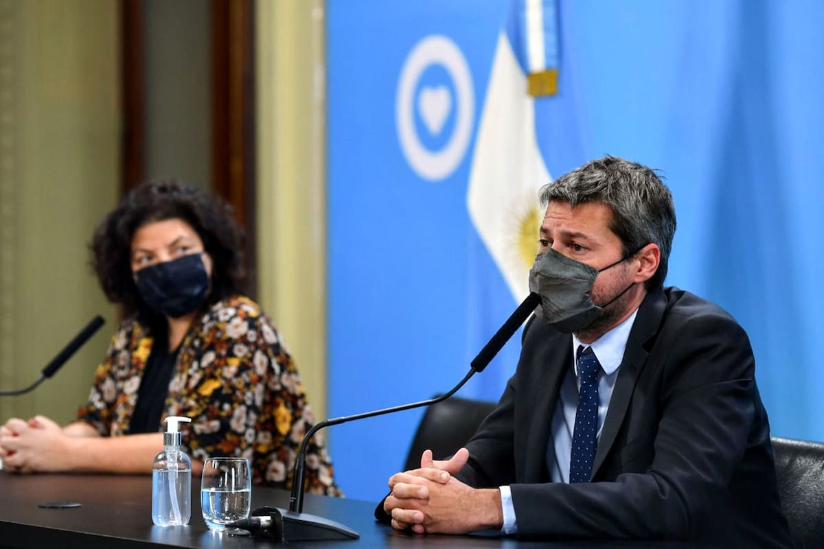 Carla Vizzotti, la ministra de Salud, y Matías Lammens, su par de Turismo y Deportes, anunciaron la autorización de público en Argentina vs. Bolivia, una "prueba piloto".