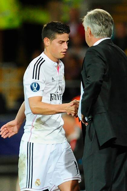 Carlo Ancelotti-James Rodríguez: en Real Madrid, con el DT italiano, tuvo continuidad y aportó goles y asistencias