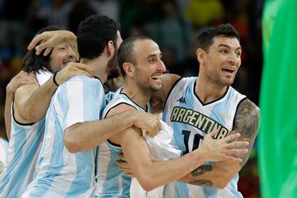 Los Juegos Olímpicos de Río de Janeiro son la competencia más reciente del alero en el seleccionado; le gustaría estar en Tokio 2020, pero respeta el lugar de quienes lograron la clasificación.