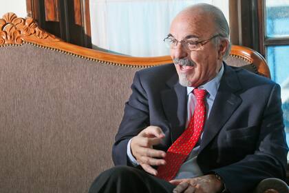 Carlos Tomada