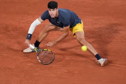 Carlos Alcaraz sueña ganar un nuevo título en la superficie que mejor le sienta: el polvo de ladrillo