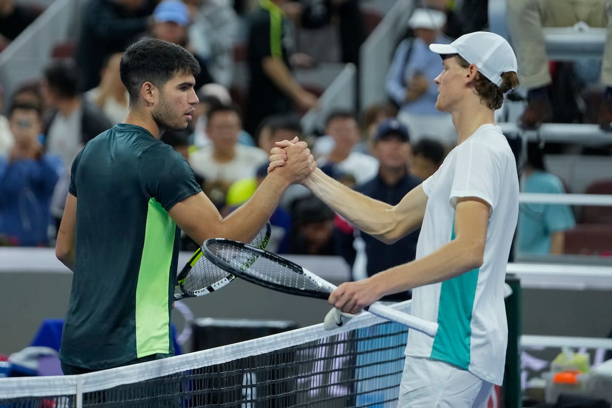 Carlos Alcaraz y Jannik Sinner son amigos fuera de la pista, pero también el nuevo clásico moderno, dentro de ella