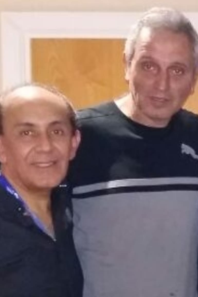 Carlos Azuga, Francisco La Regina, la lechera y Phyllis durante el reencuentro en 2017