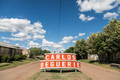 Carlos Beguerie es un pequeño pueblo rural dentro del partido de Roque Pérez.