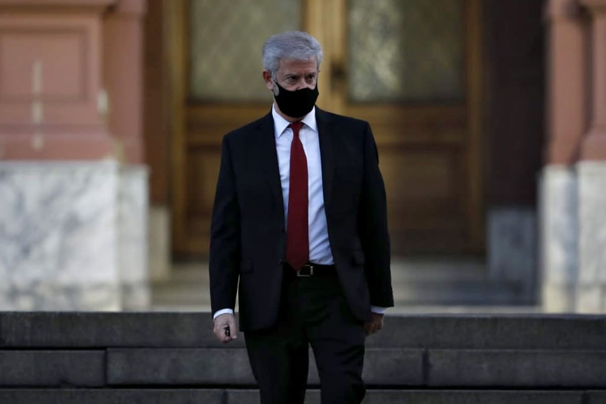 Carlos Beraldi al salir de la Casa Rosada