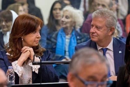 Cristina Kirchner y Carlos Beraldi, en una audiencia del juicio de Vialidad